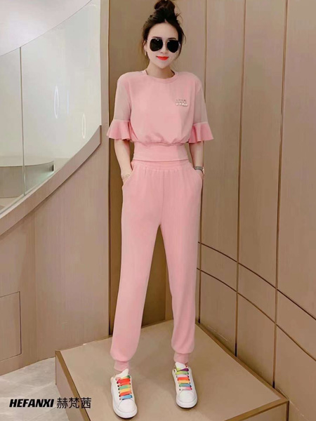赫梵茜女装品牌2022夏季粉色日系休闲快时尚街头范套装