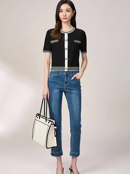 依缇女装品牌2022夏季黑色短款小香风商务针织衫