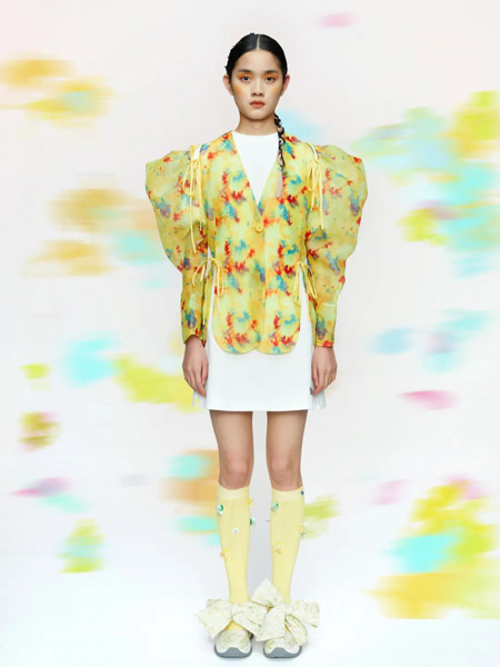 Awaylee女装品牌2022夏季中国风V领气质款古风外套
