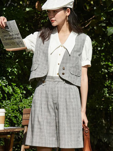 丽迪莎女装品牌2022夏季灰色高腰格纹宽松短裤