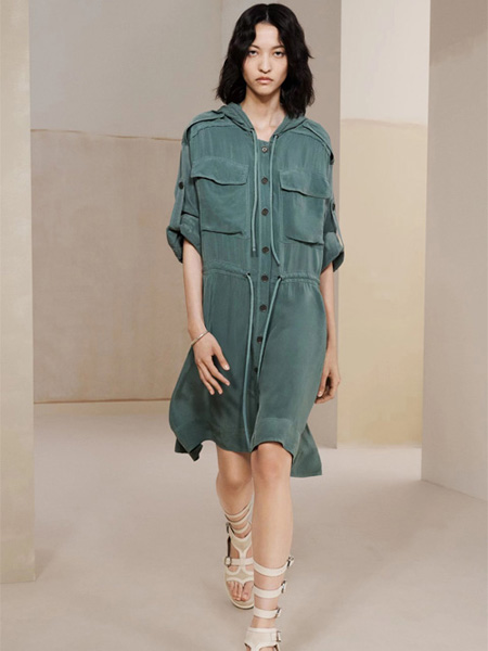 ZARA女装品牌2022夏季绿色复古风宽松中袖连衣裙