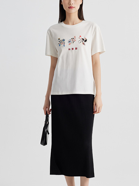 速品女装品牌2022夏季白色中国风清新宽松T恤