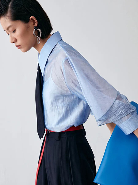 IDPAN女装品牌2022夏季薄款宽松文艺范衬衫