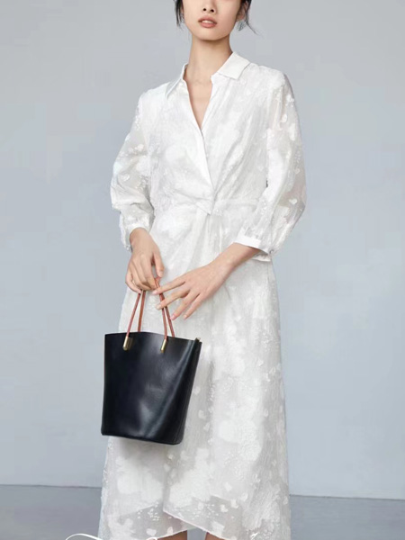 贝洛安女装品牌2022夏季日系成熟商务连衣裙