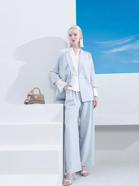 VESPER LYND女裝品牌2022夏季簡約成熟商務西裝