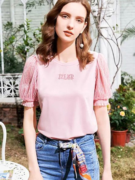 珈姿·莱尔女装品牌2022夏季灯笼袖字母休闲T恤