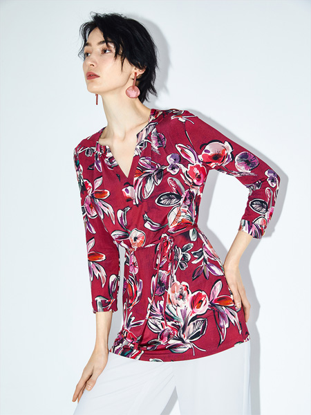 沐兰 - MORELINE女装品牌2022春夏中国风气质V领上衣