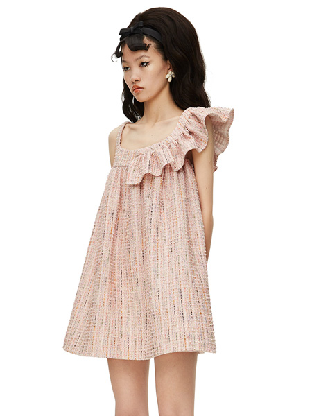 SHUSHU/TONG女装品牌2022夏季设计感甜美木耳边吊带裙