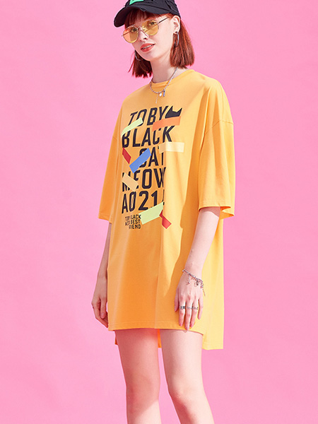 A02女装品牌2022夏季清凉薄款宽松T恤