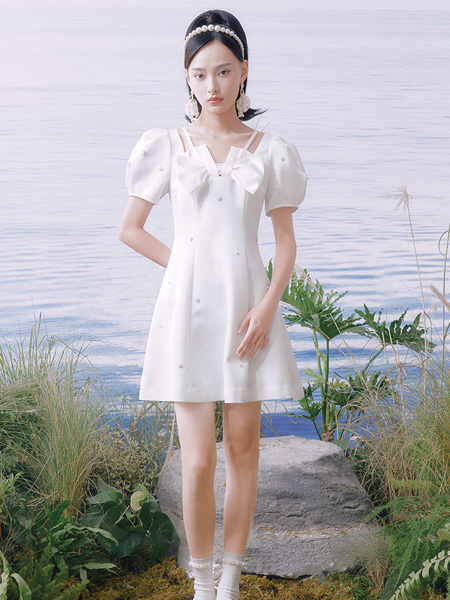 糖力潮品(TAMMYTANGS)女装品牌2022夏季港风少女甜美连衣裙