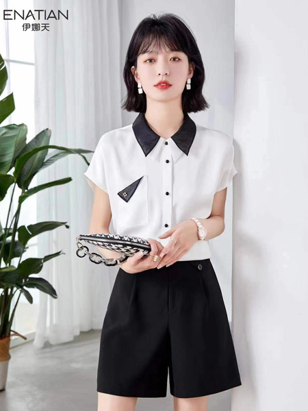 伊娜天ENATIAN女装品牌2022夏季设计感贴身显瘦衬衫