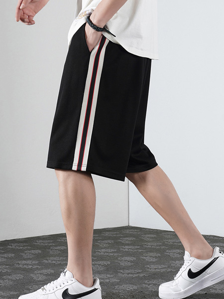 VIISHOW休闲品牌2022夏季潮流运动风弹力短裤