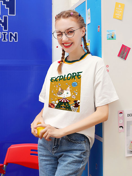 库恩玛维女装品牌2022夏季潮流印花个性T恤