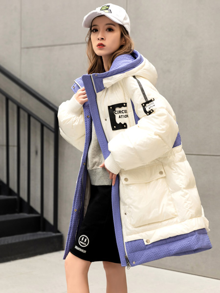 ILITI女装品牌冬季新款字母休闲运动羽绒外套