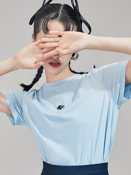 cici-shop女装品牌2022夏季柔软弹力舒适T恤