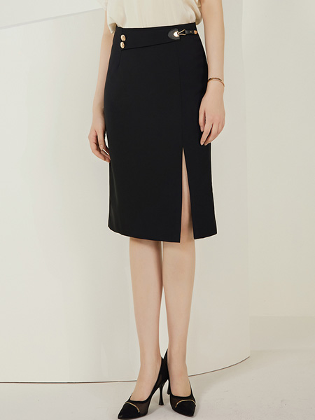 圣可尼女装品牌2022夏季开叉成熟排扣半身裙