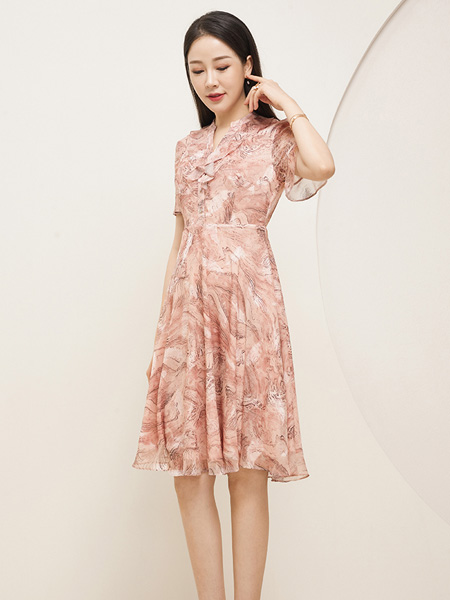 圣可尼女装品牌2022夏季甜美荷叶边气质连衣裙