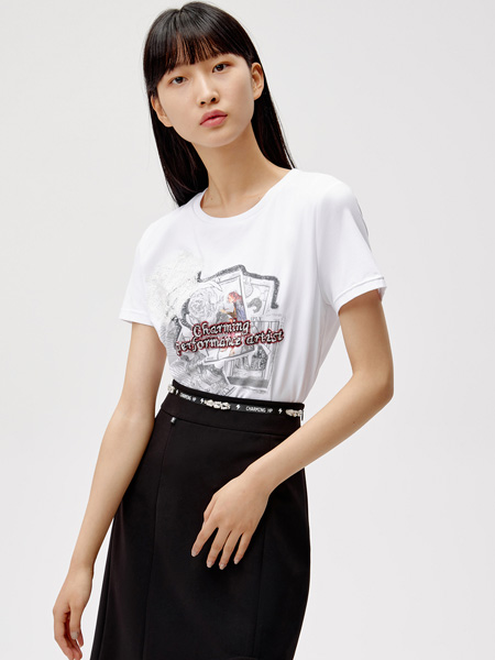 荷比俪女装品牌2022夏季字母街头风清新T恤