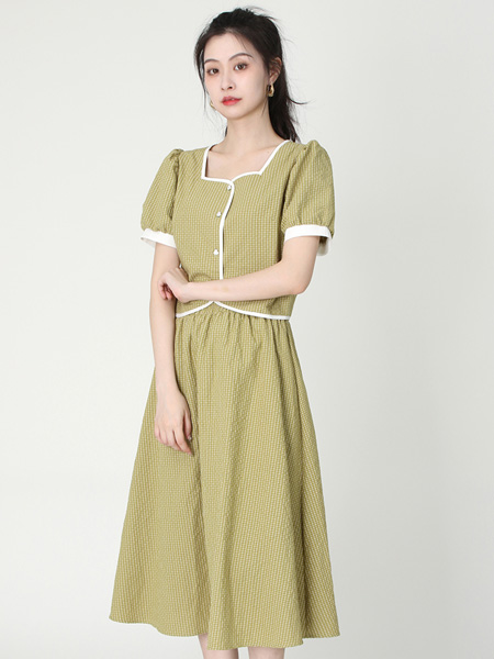 WEWE女装品牌2022夏季韩版灯笼袖中长款裙装