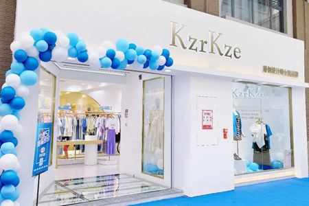 KzrKze女装品牌店铺展示