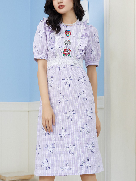米可芭娜女装品牌2022夏季甜美减龄灯笼袖连衣裙