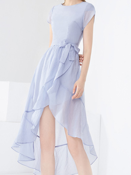 ONEBUYE晚白女装品牌2022夏季不规则设计感拼接连衣裙