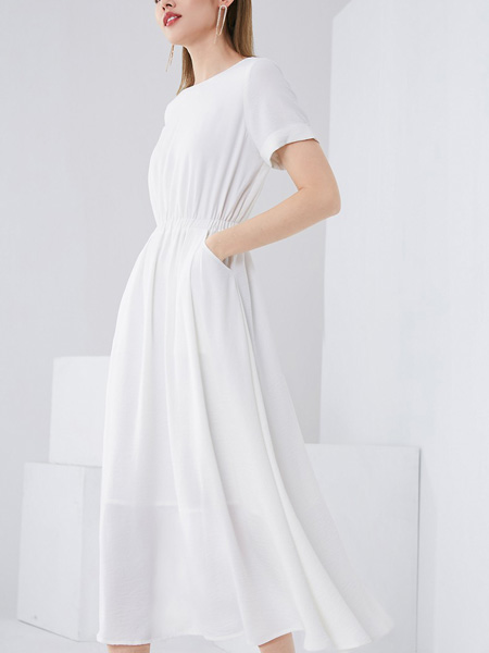ONEBUYE晚白女装品牌2022夏季小清新清凉压褶连衣裙