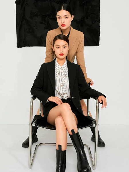 芝仪女装品牌2022秋季韩版商务职业装套装