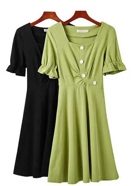 卡尔诺女装品牌2022夏季方领灯笼袖设计感收腰显瘦连衣裙