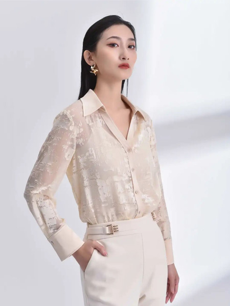 JAOBOO 乔帛女装品牌2022秋季设计感成熟优雅复古文艺衬衫