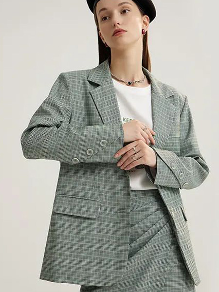 QIANSU(芊素)女装品牌2022秋季成熟格纹气质西装