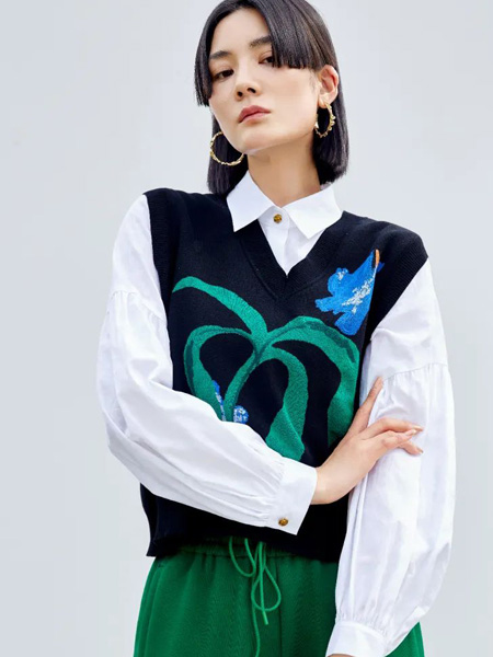 迪赛尼斯女装品牌2022秋季俏皮慵懒风百搭气质款个性两件套