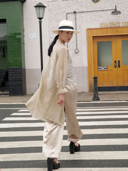 卡汶女装品牌2022夏季复古风慵懒风名媛气质款中长款外套
