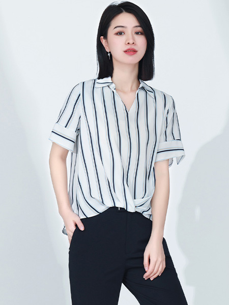TR/BECA翠贝卡女装品牌2022夏季中性风条纹百搭衬衫
