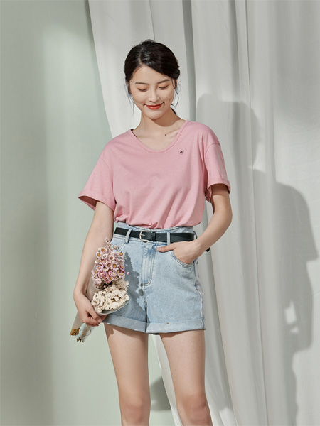 新作女装品牌2022夏季图案中国风个性舒适宽松短袖