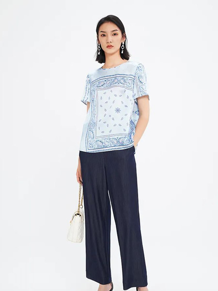 菲妮迪女装品牌2022夏季中国风个性简约时尚舒适短袖