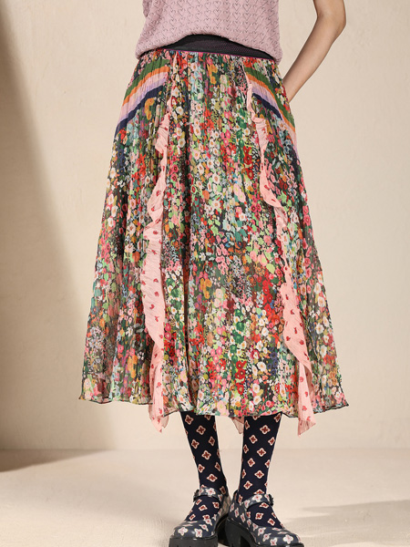 Donoratico女装品牌2022夏季拼接设计感森系半身裙
