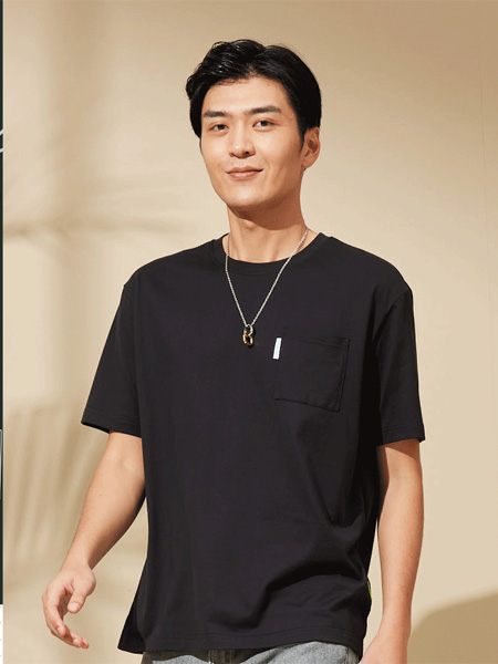 KIR男裝男裝品牌2022夏季設計感慵懶風舒適大氣短袖