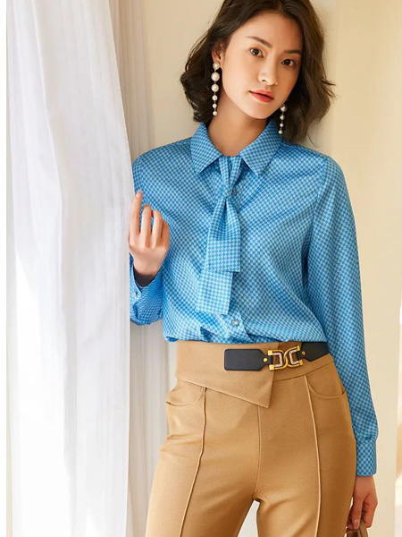 珈姿·莱尔女装品牌2022秋季设计感复古文艺优雅成熟衬衫