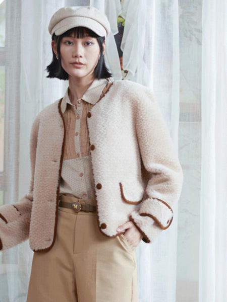 认同女装品牌2022秋季韩版短款羊绒薄外套