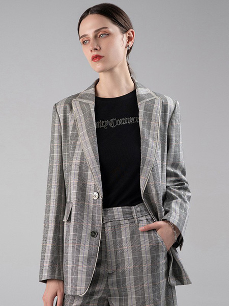 Juicy Couture橘滋女装品牌2022冬季条纹西装外套