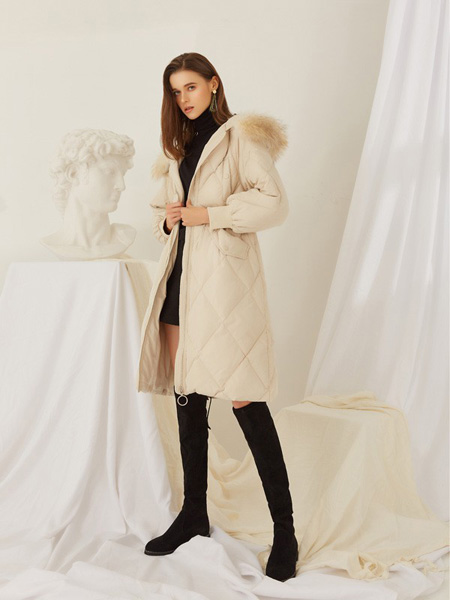 欧炫尔女装品牌2022冬季菱格加厚外套