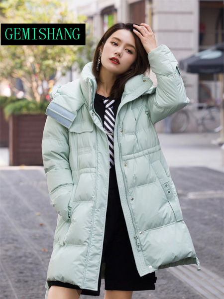 歌米裳女装品牌2022秋冬浅绿色保暖外套