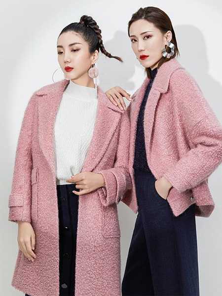 詩夢女裝品牌2022秋冬粉色毛絨立體肌理大衣