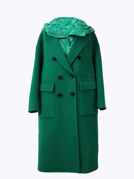 娅丽达女装品牌2022秋季绿色经典复古大衣