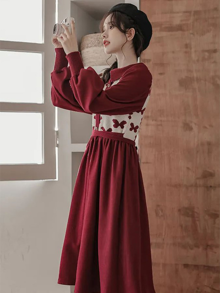 樱之花女装品牌2022秋冬花朵针织拼接红色连衣裙
