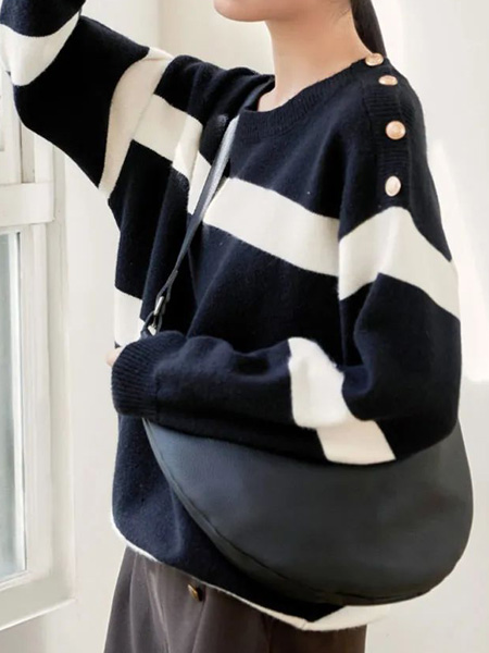 蒂蒂猫女装品牌2022秋冬黑白条纹毛衣上衣