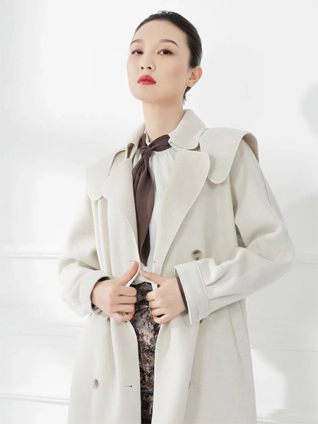 尼赫菲女裝品牌2022秋季純色經典時尚大衣