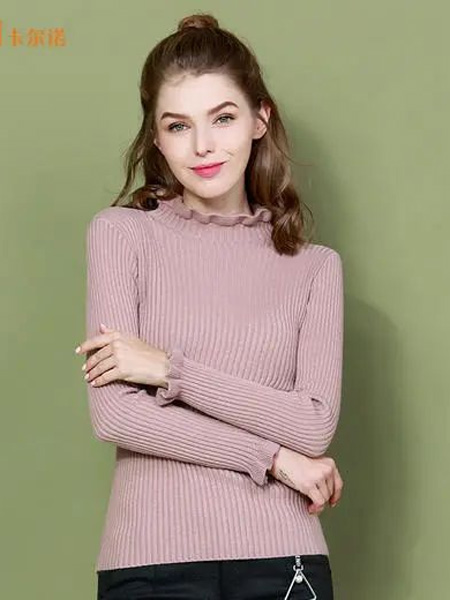 卡尔诺女装品牌2022秋冬粉色荷叶边气质毛衣