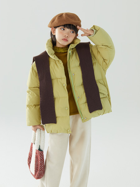 洛小米童装品牌2022冬季撞色宽松高领羽绒外套